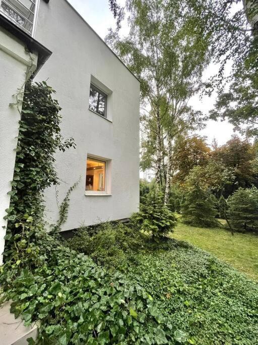 Beautiful Villa With Garden In Milanowek Dış mekan fotoğraf