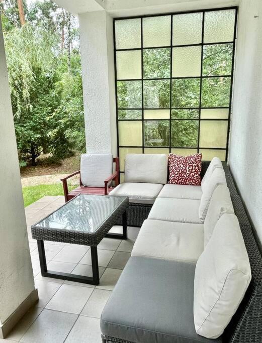 Beautiful Villa With Garden In Milanowek Dış mekan fotoğraf